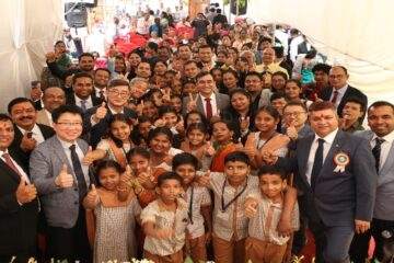 Students & Ceragem Staff during 10th Dream School Ceremony